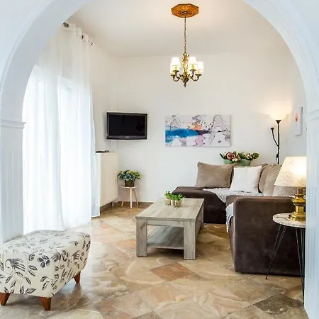Holiday home Onarhome *
